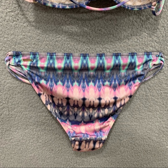 Victoria’s Secret Strappy Swimsuit Bikini Set Hottie Cheeky Pink Blue Tie Dye M - Picture 6 of 11